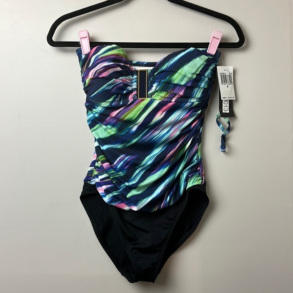La Blanca NWT strapless swimsuit